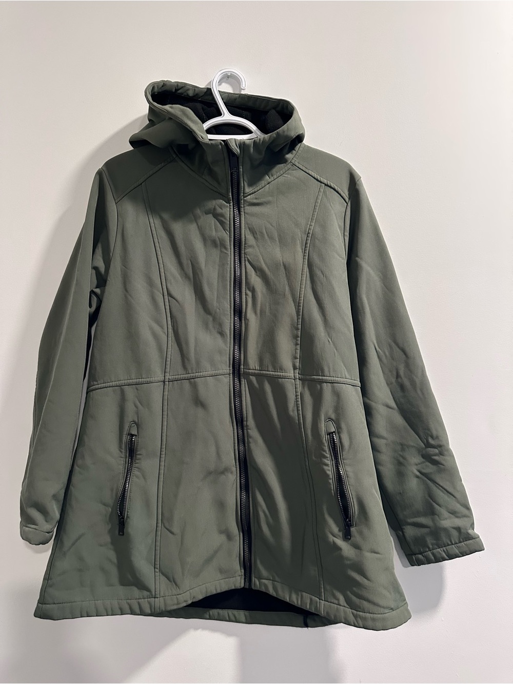 Swiss Tech Olive Hooded Raincoat with Zip Hand Pockets